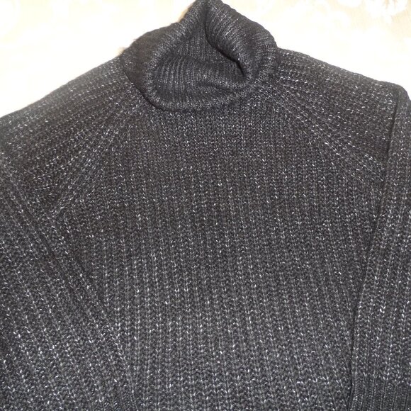 Black Turtleneck Sweater size S - Picture 2 of 6